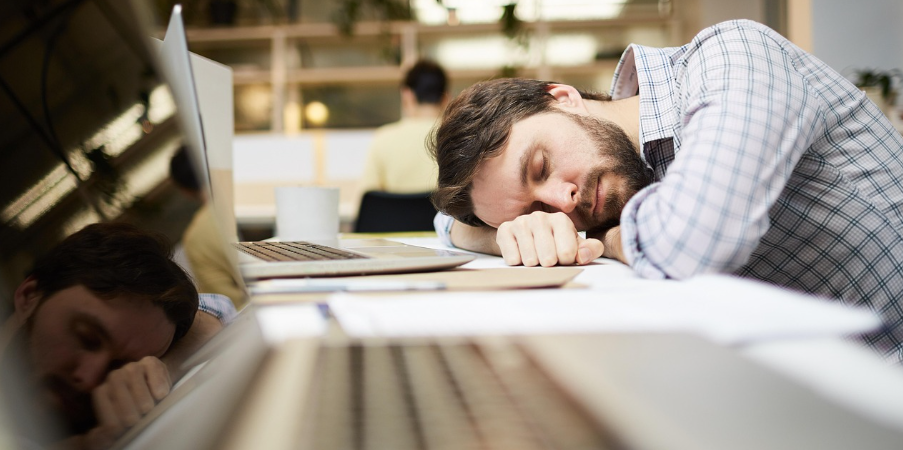 Workplace Burnout: Causes, Signs, and 10 Proven Strategies to Prevent Employee Exhaustion