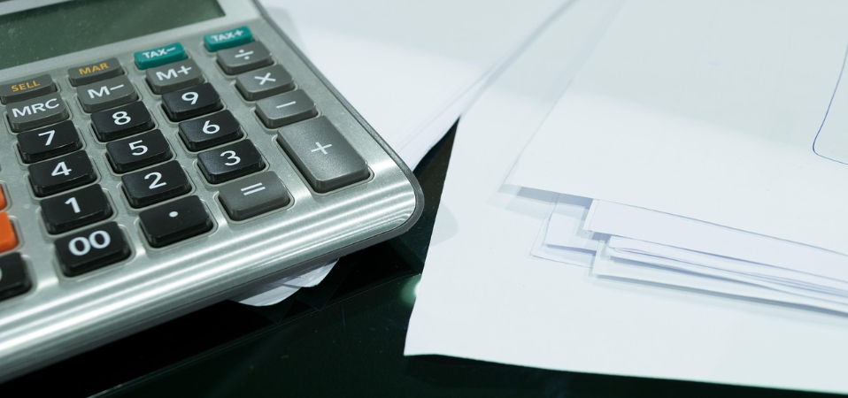 What Are Off-Balance Sheet Items? Key Examples and Risks