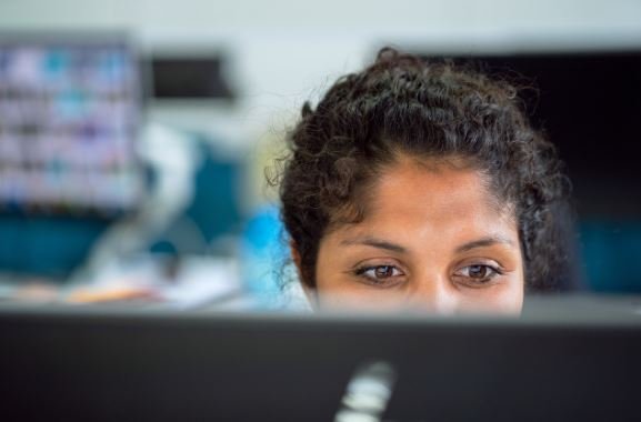 Cost Cutting Vs Capability Building: The New Strategy Smart Companies Use To Win In Uncertain Markets